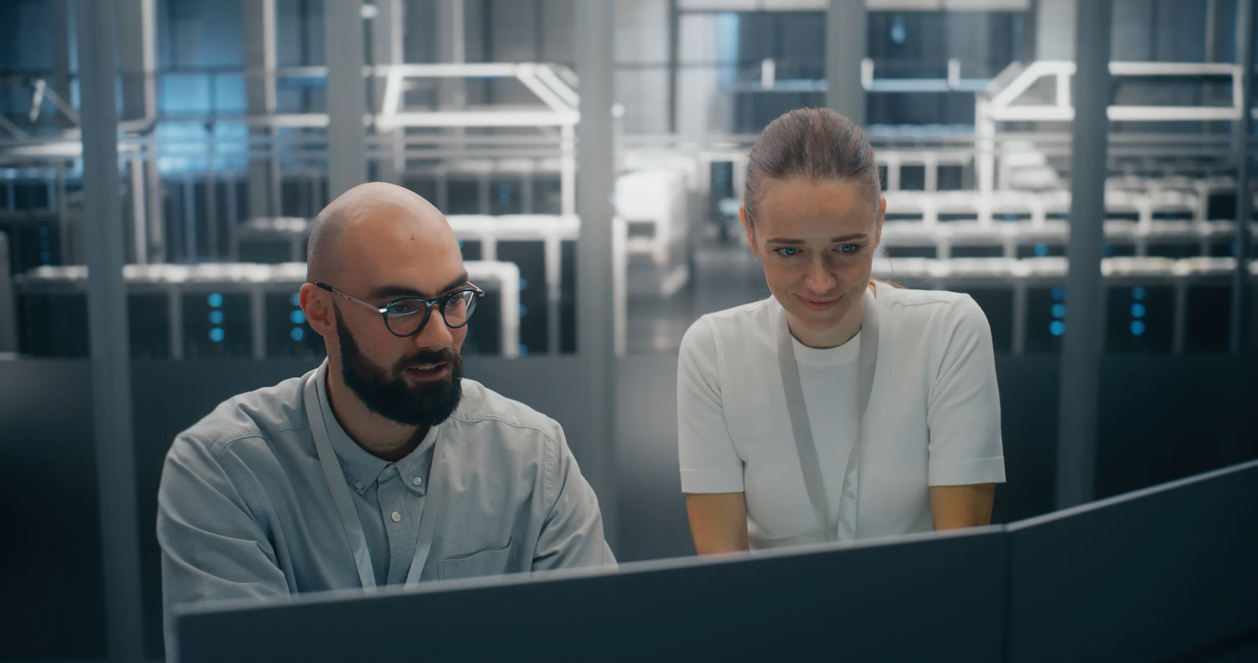 Profesionales de seguridad en la industria y el transporte